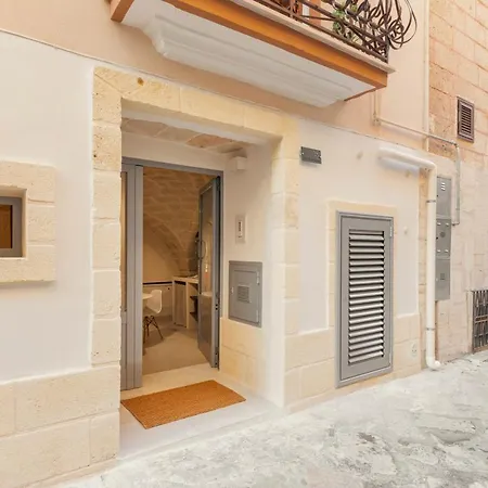 Exclusive - Con Idromassaggio Jacuzzi