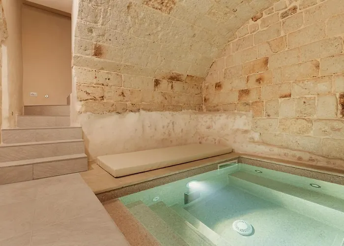 [exclusive - Suite] Con Idromassaggio Jacuzzi Casa vacanze Fasano